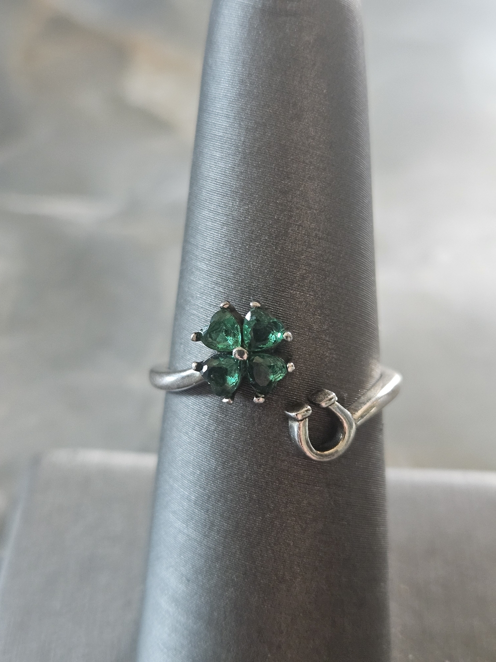 Emerald Green Clover Sterling-Style Ring